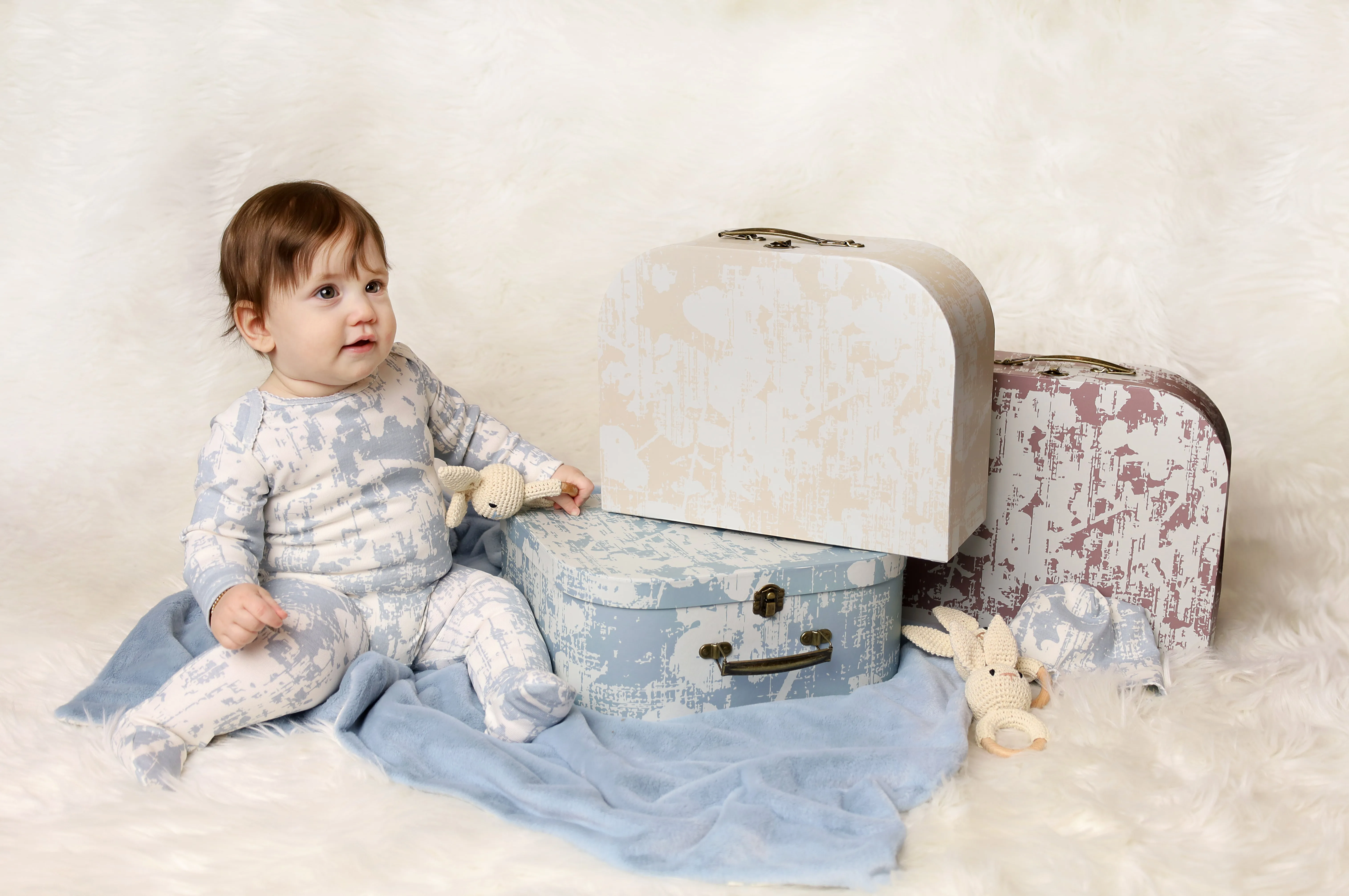 Cadeau Blue Little Luggage Layette Set